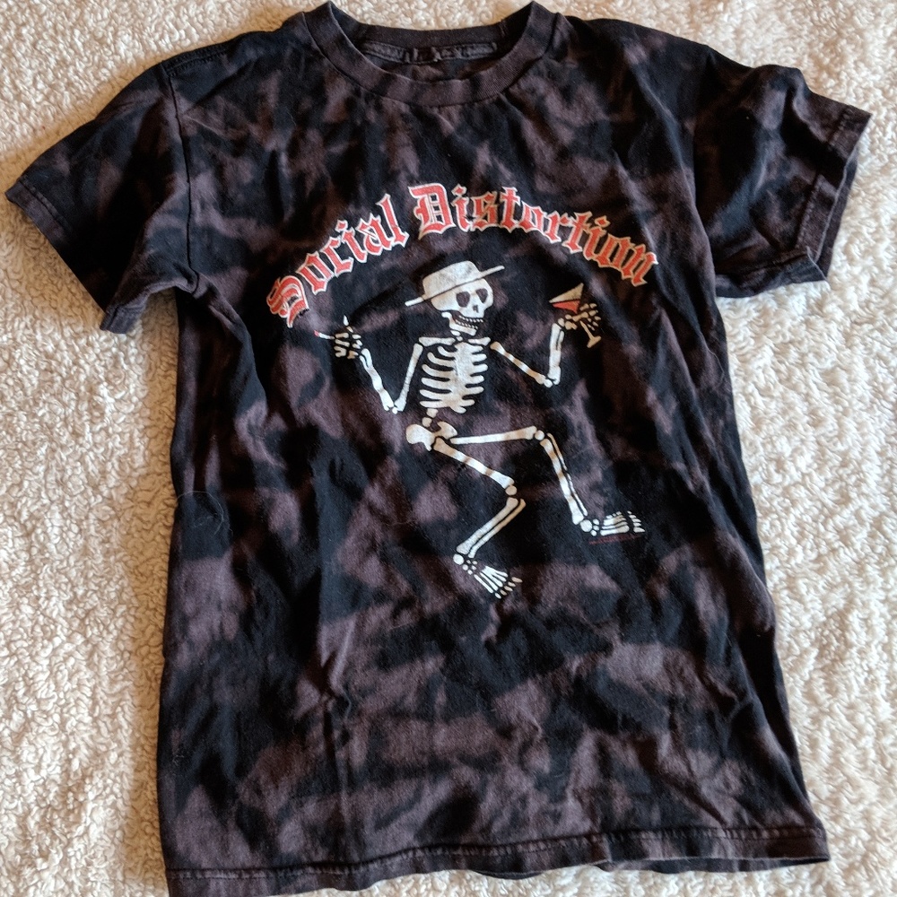 Custom Band T-shirt Social Distortion